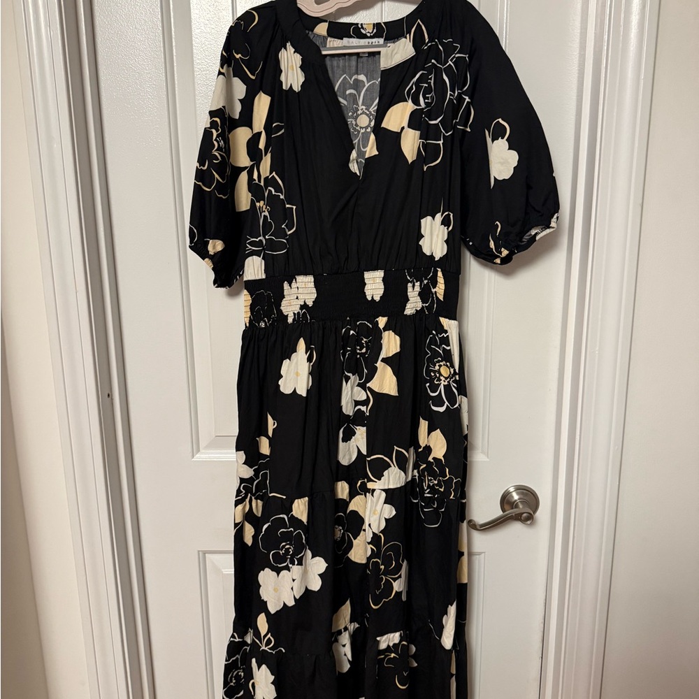 Elegant Black and Cream Floral Dress